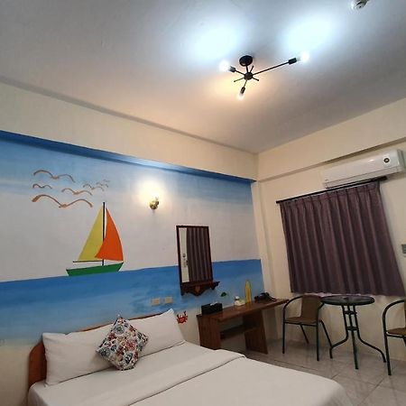 Lang Jiao Ya She Homestay Hengchun Old Town Zewnętrze zdjęcie