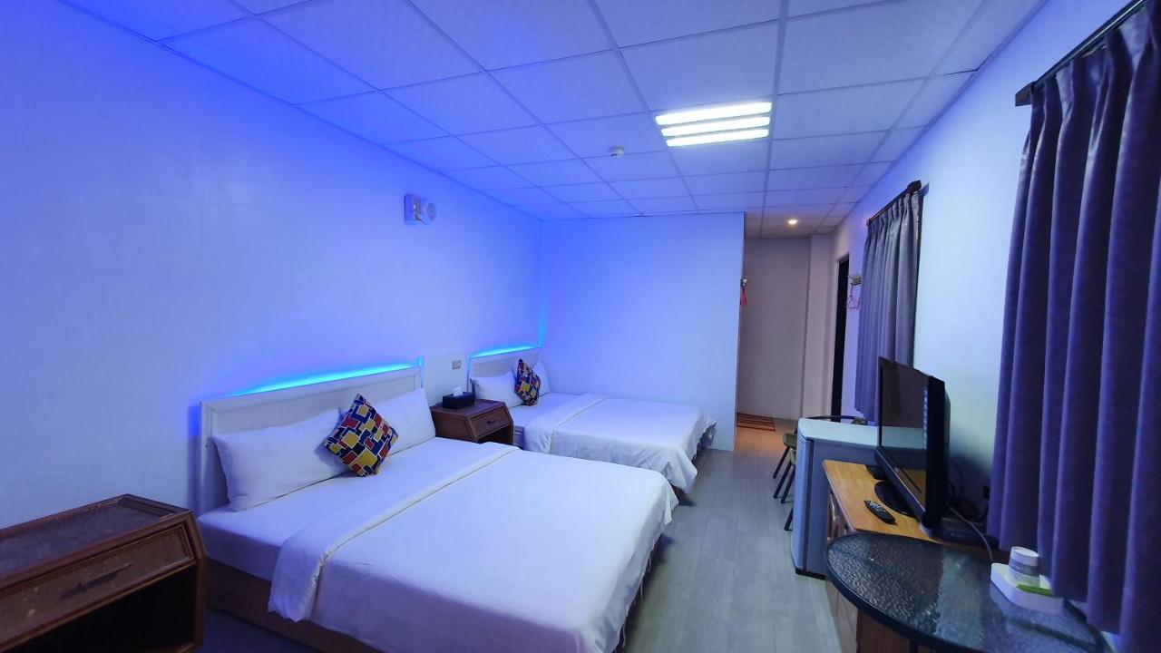 Lang Jiao Ya She Homestay Hengchun Old Town Zewnętrze zdjęcie